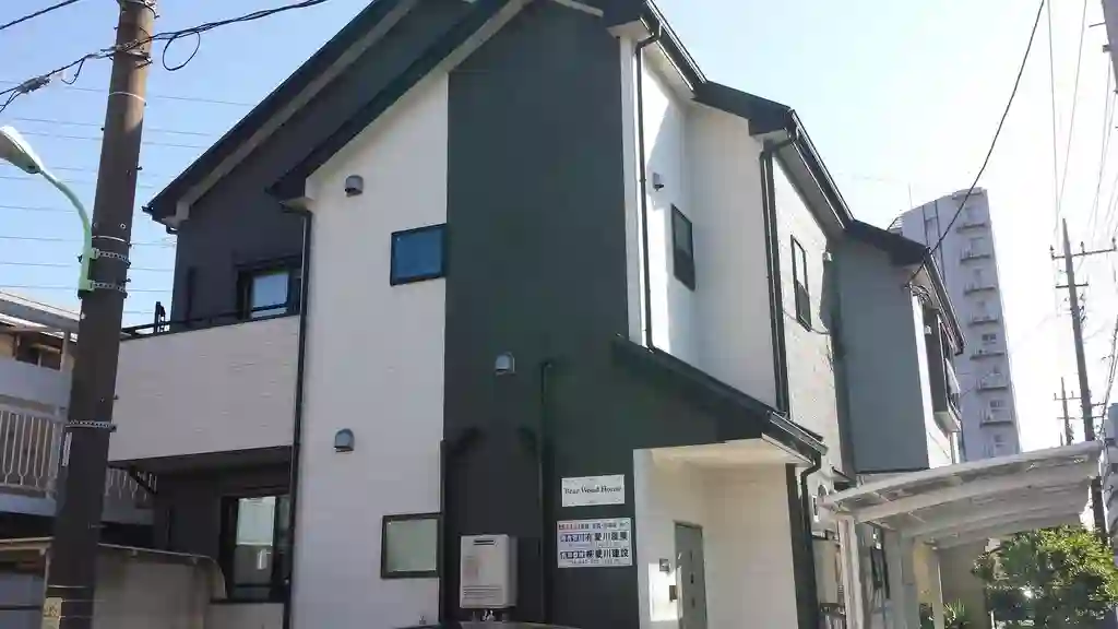 Bear Wood House 外観