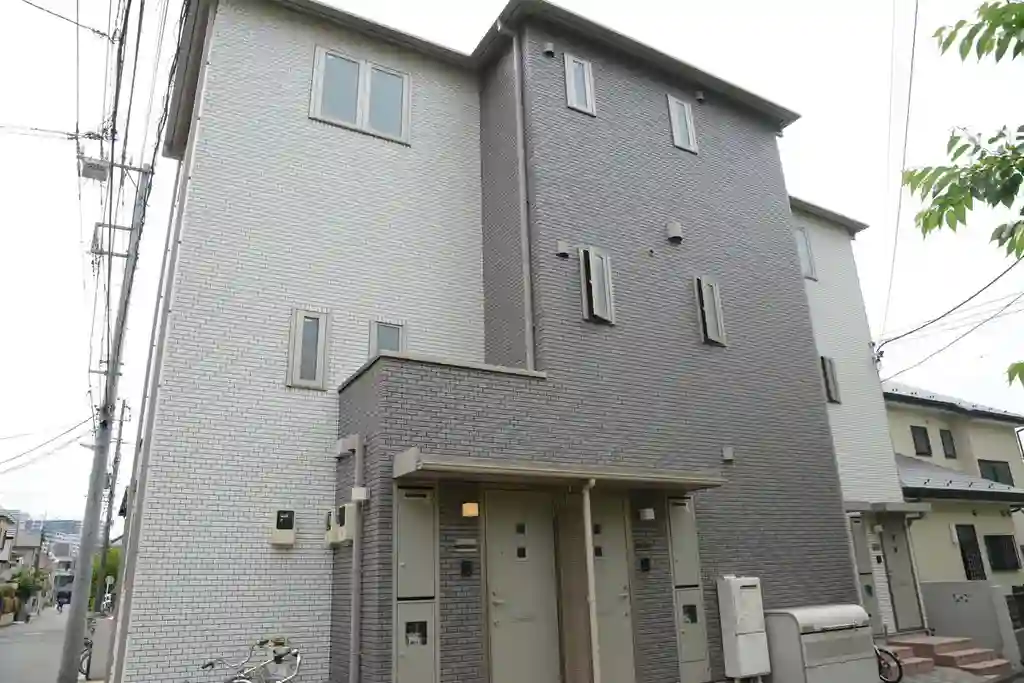 ヴィラ フロイデ 塚越1丁目AP 外観
