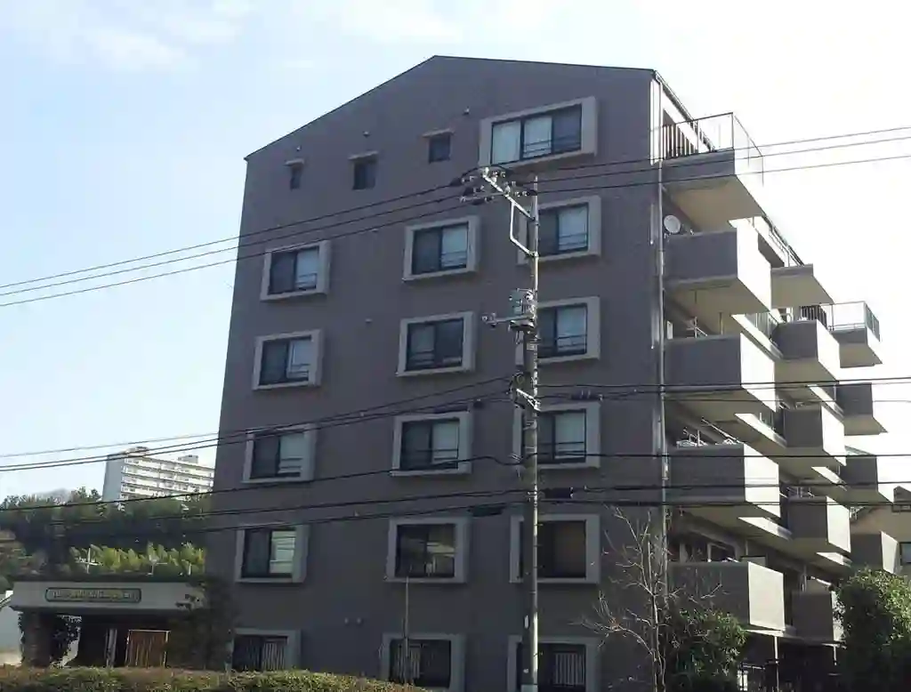 ライオンズモリス京王永山 外観