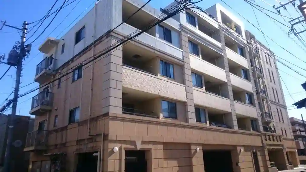 グランシティユーロパレス王子 外観