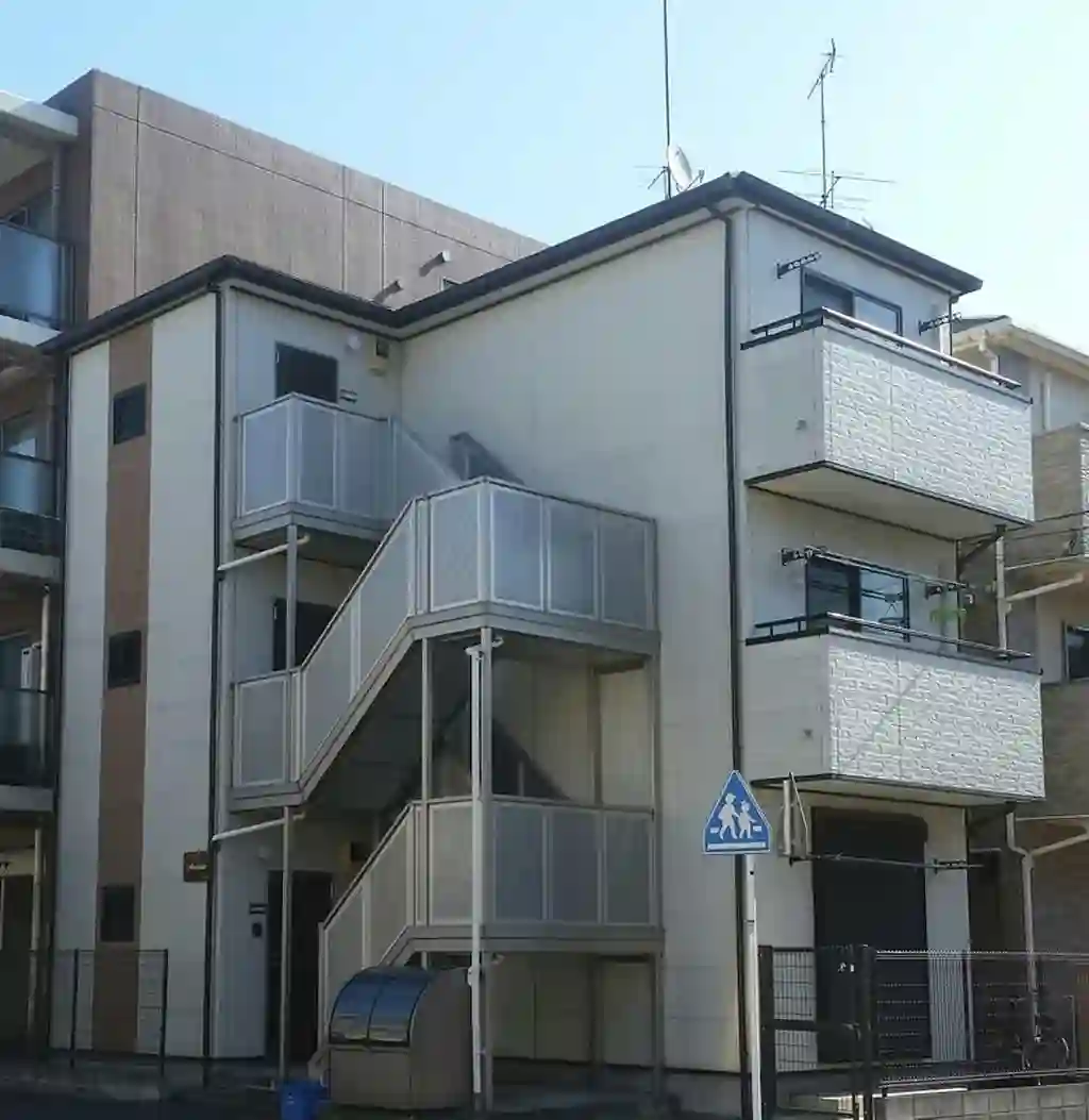 Avenue 外観
