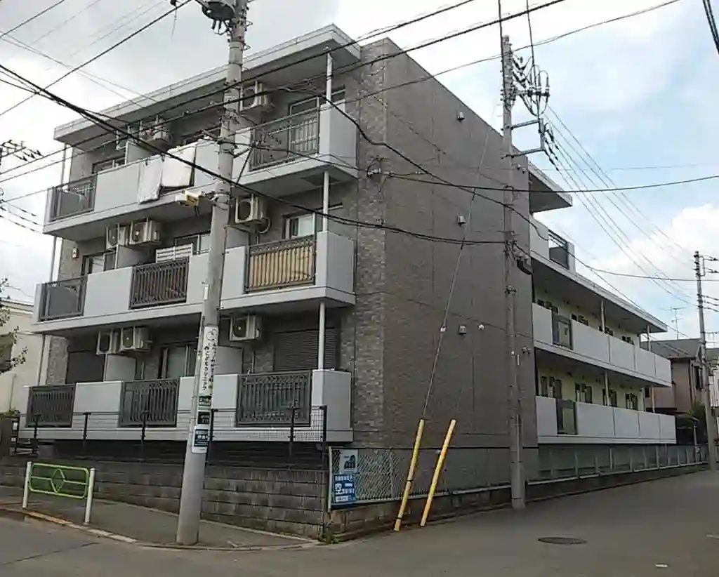 プティ リヴィエール 外観