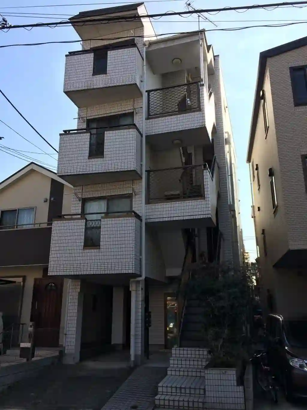 ブライトネス 外観