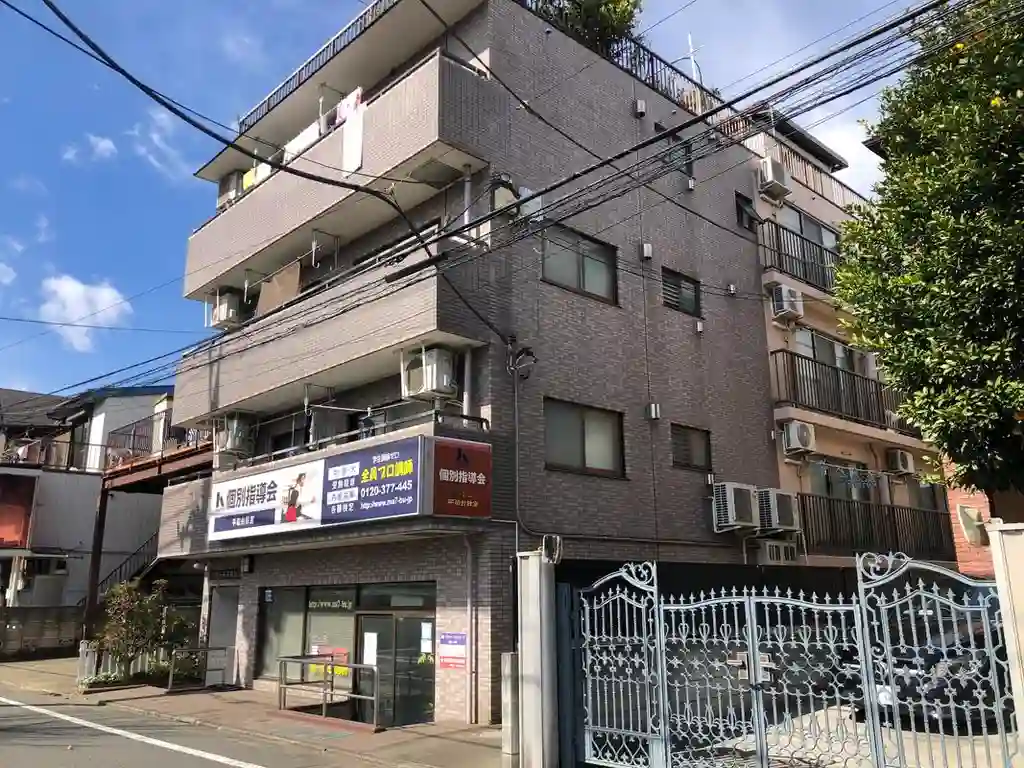マザール平和台 外観