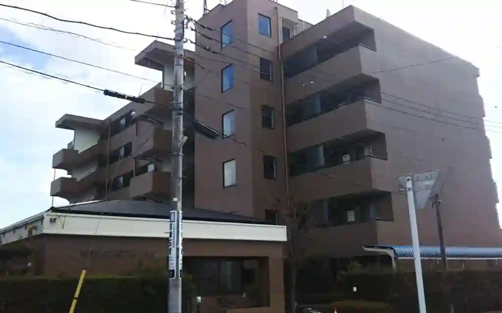 リースアカスティル富士森 外観