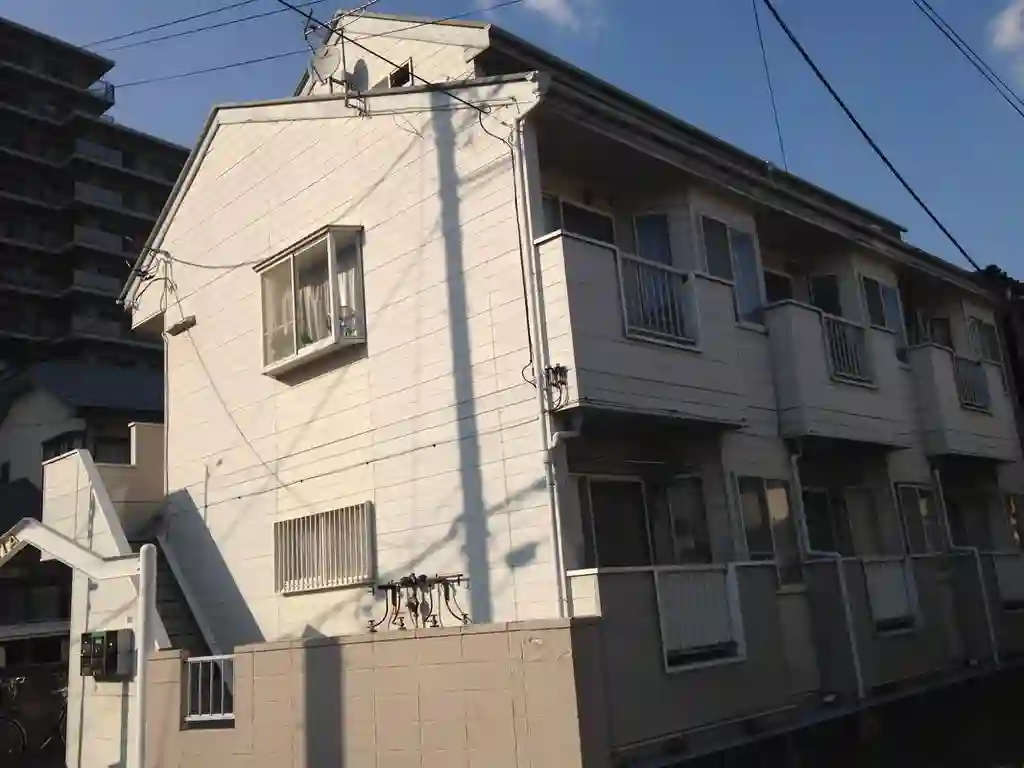 プリシア 外観