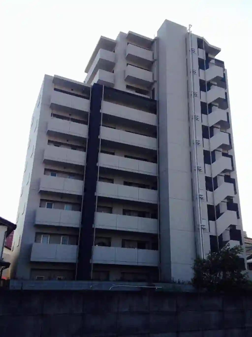 プレシスさいたま新都心 外観
