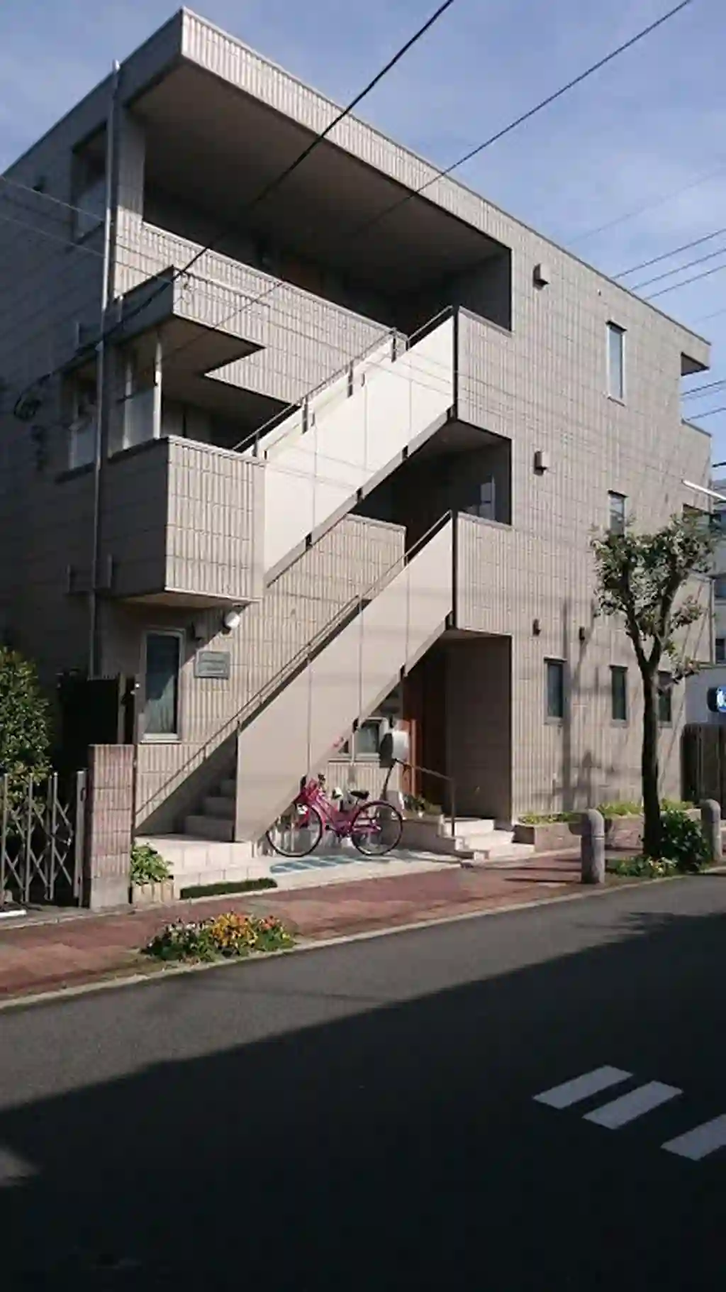 HEBEL MAISON GROLIA 外観