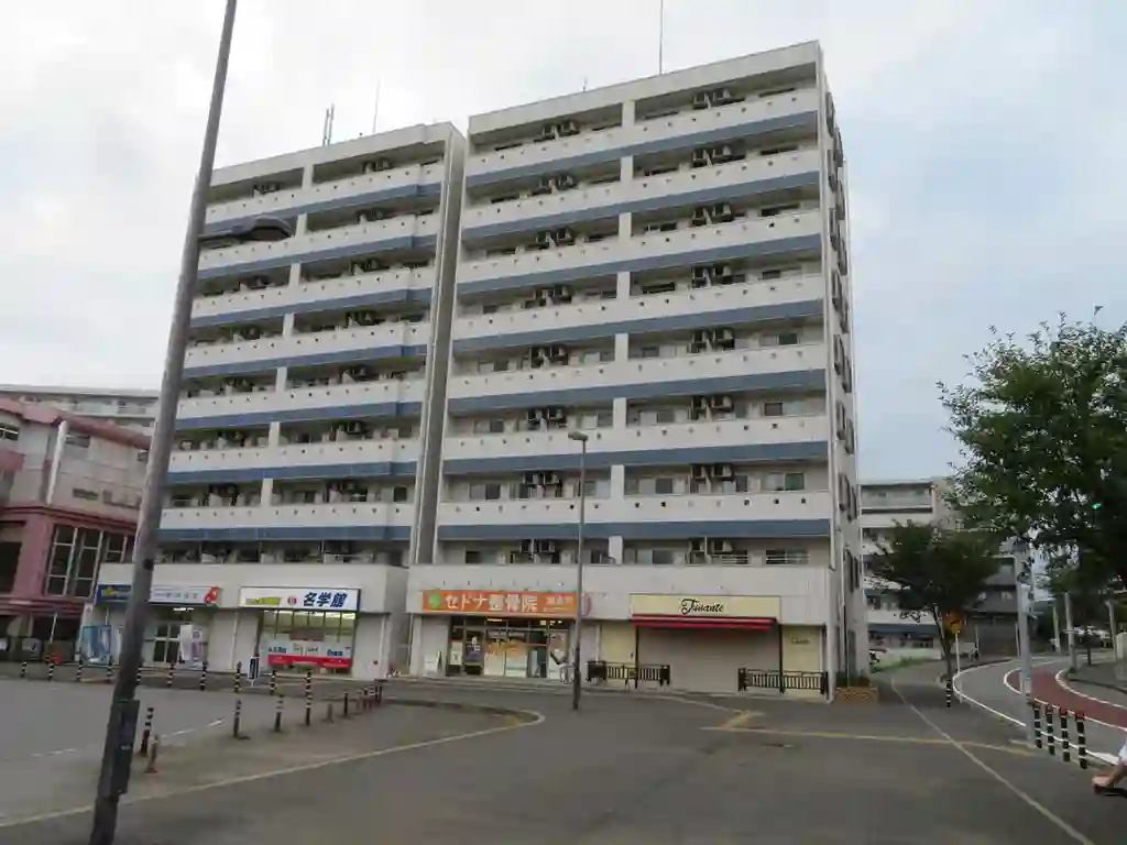 ティアラ村上III 外観