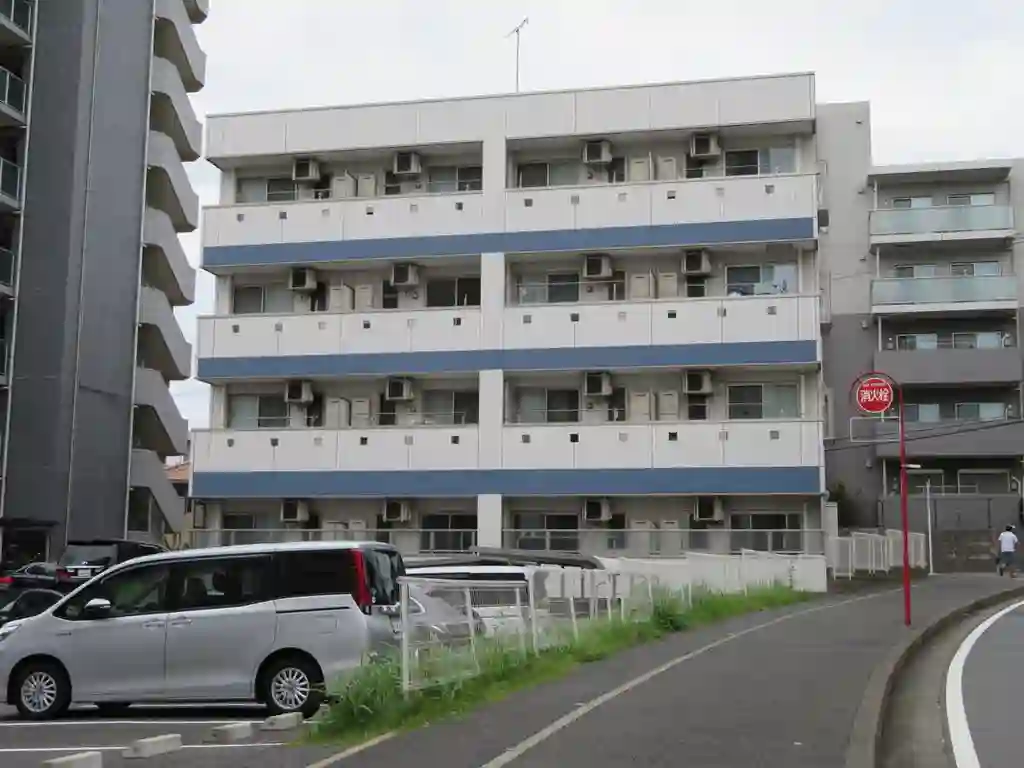 ティアラ村上IV 外観