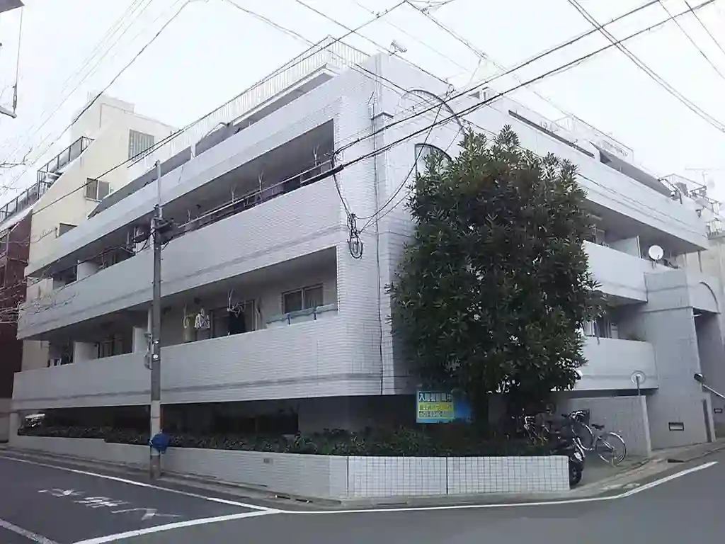 サングレース 外観