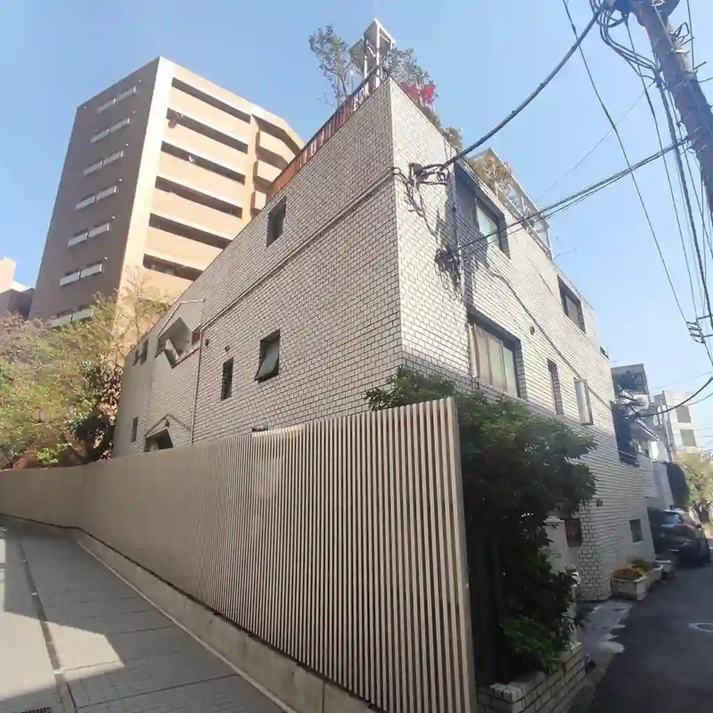 プチメゾン代々木 外観