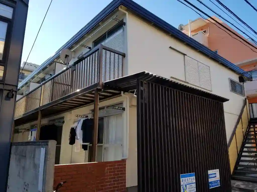 セントラルニシ 外観