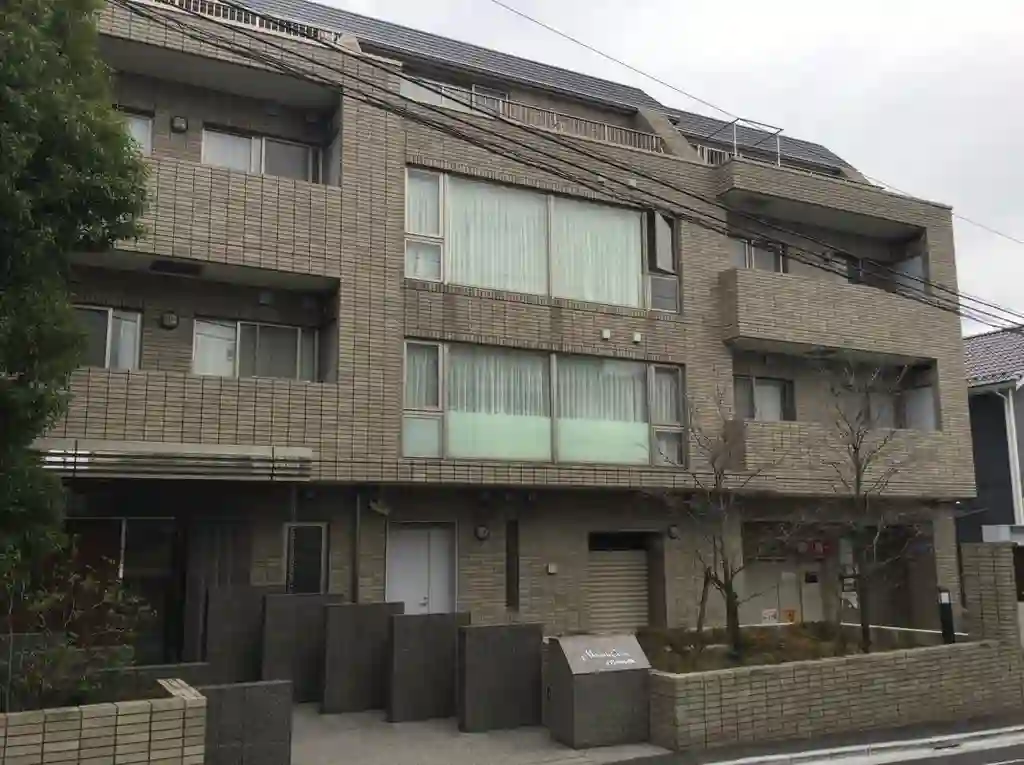 メゾンカルム三宿 外観