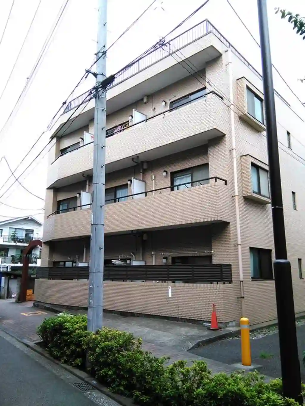クレドール 外観