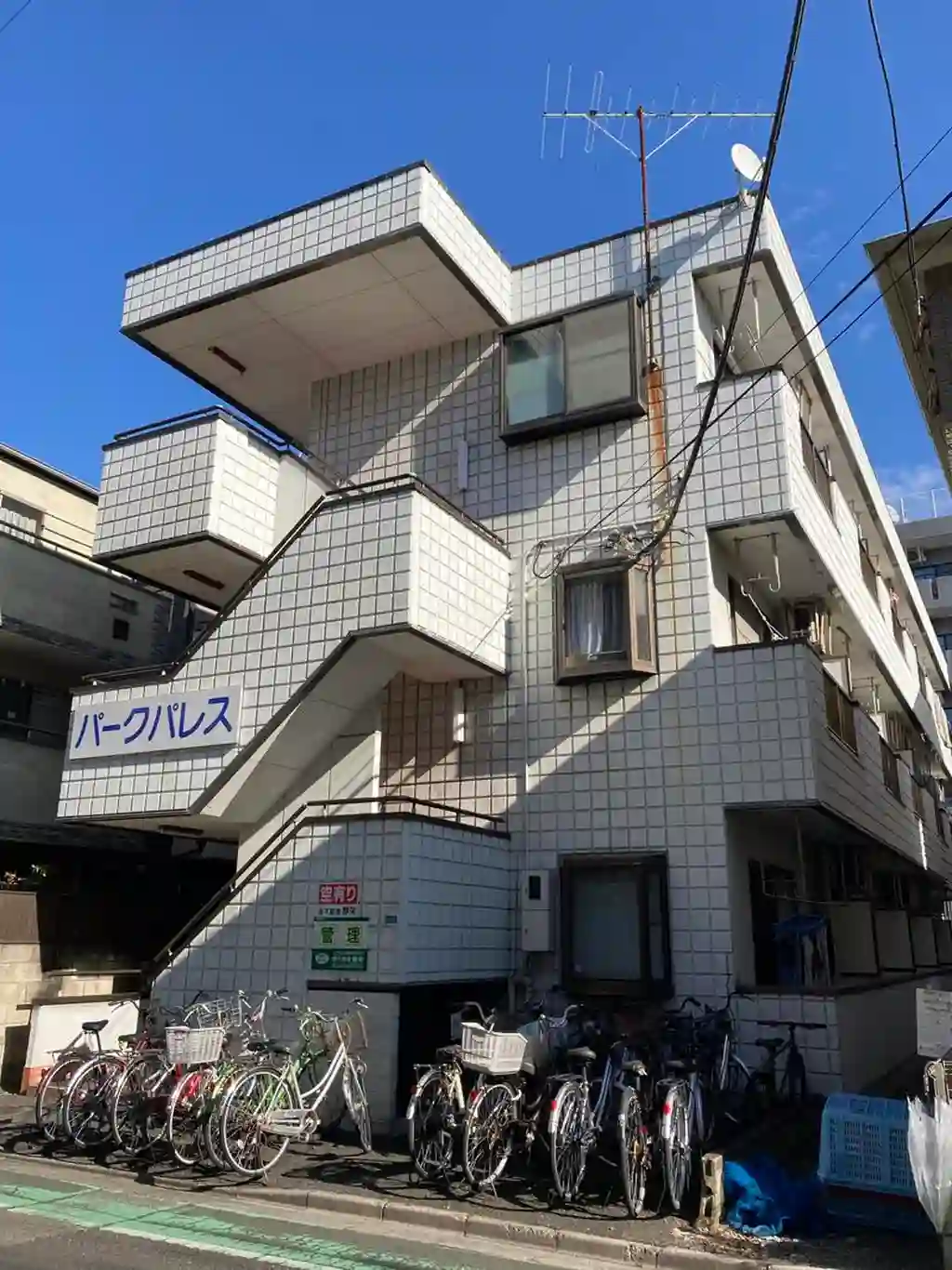 パークパレス 外観