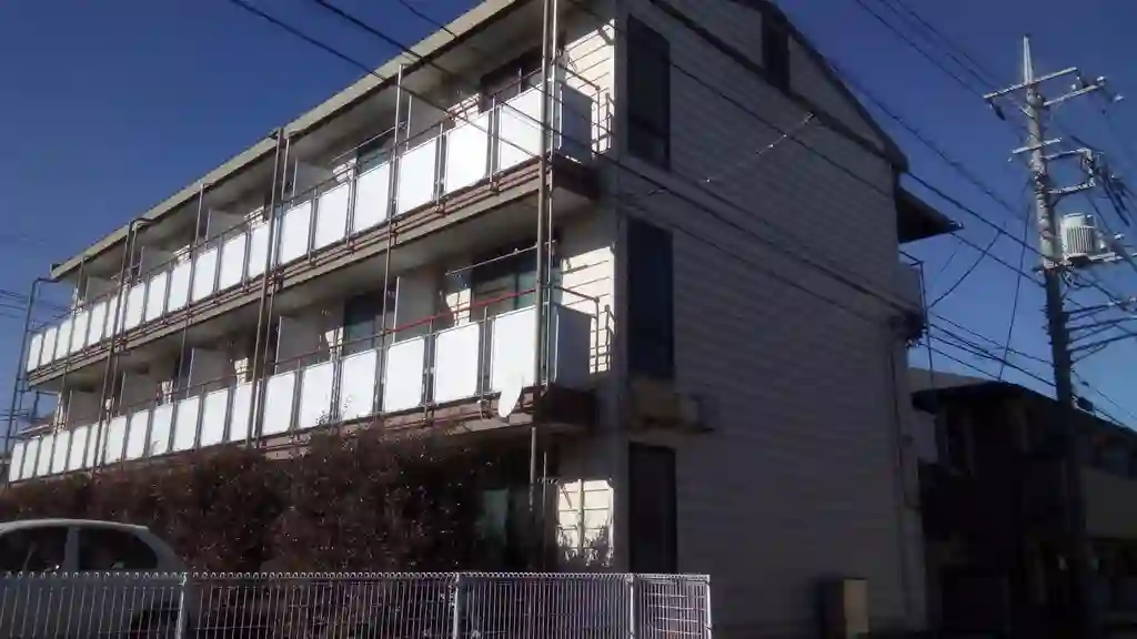 レオパレスクイーンハイツ 外観