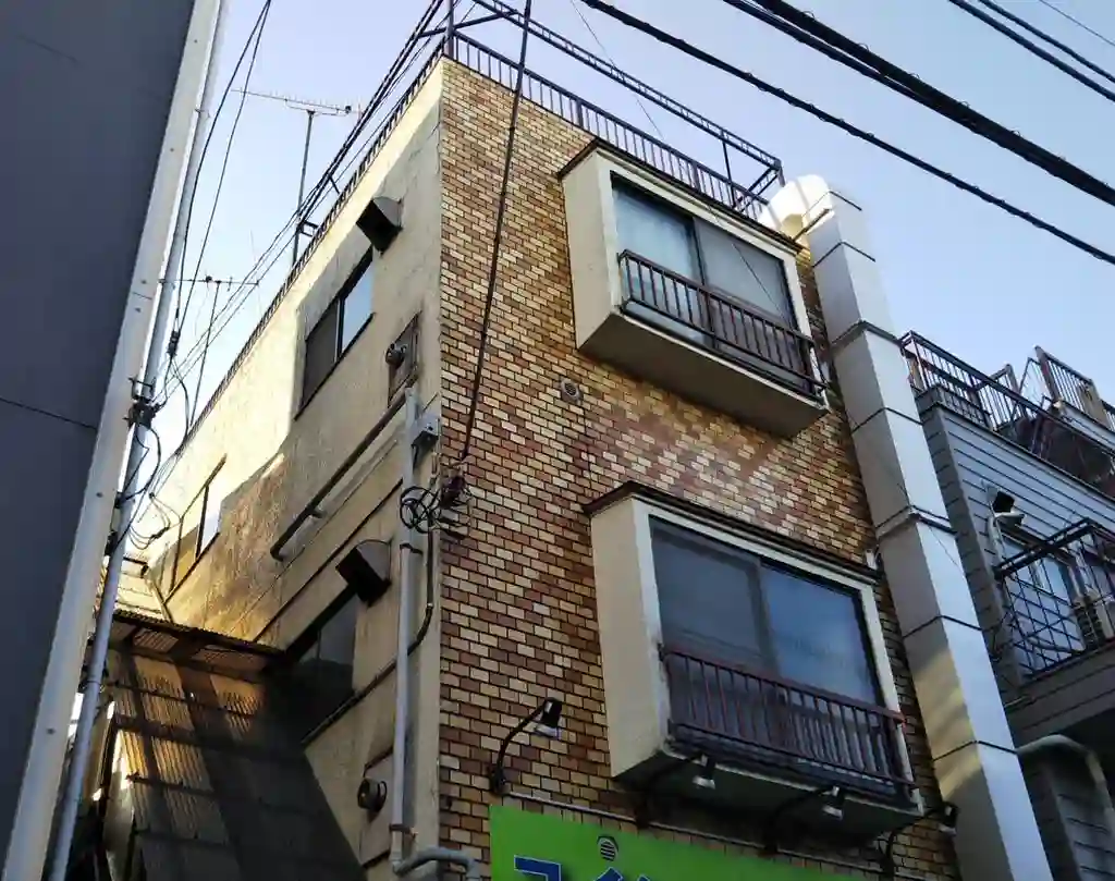新山ビル 外観