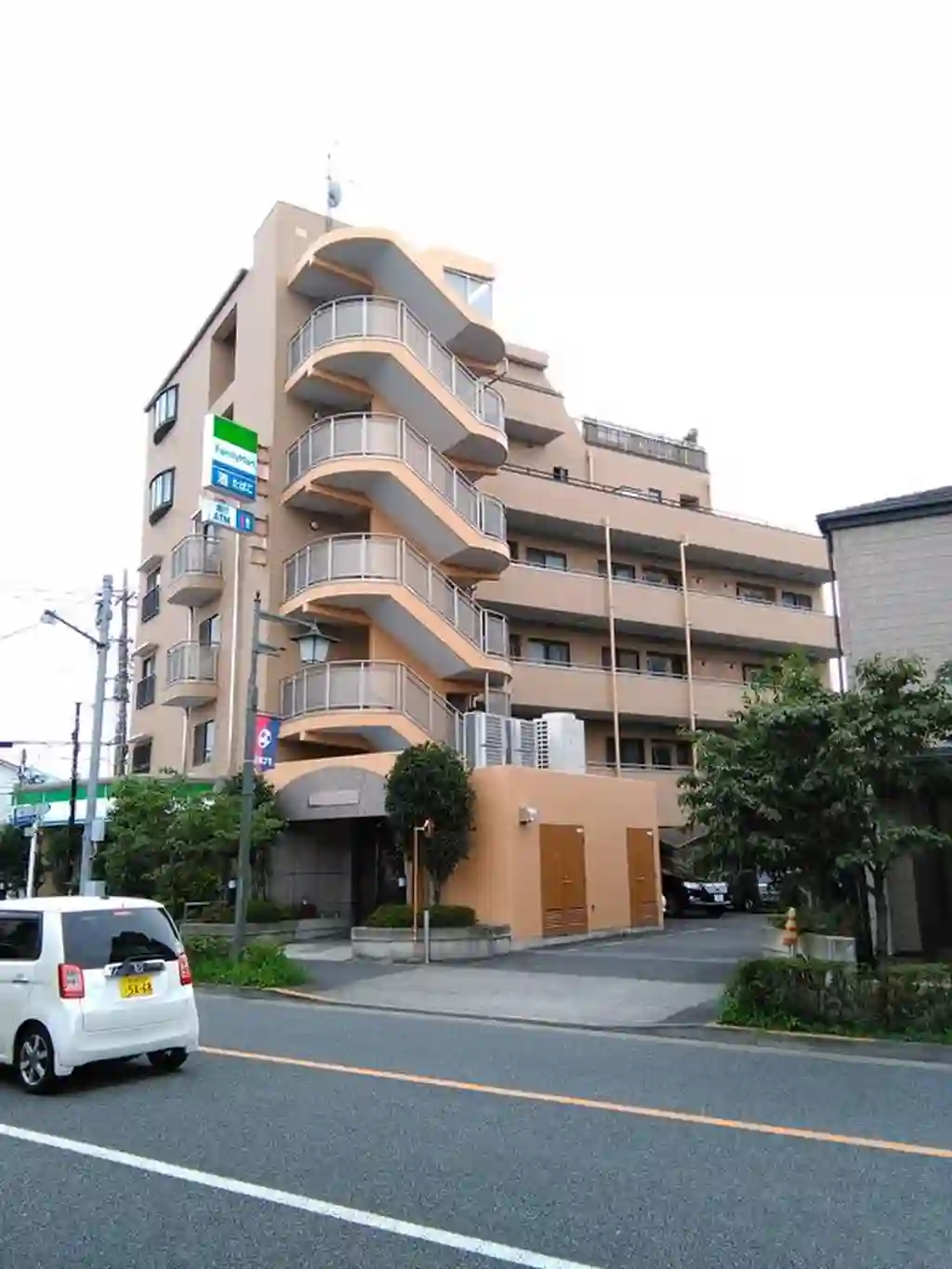 グランドール狛江 外観