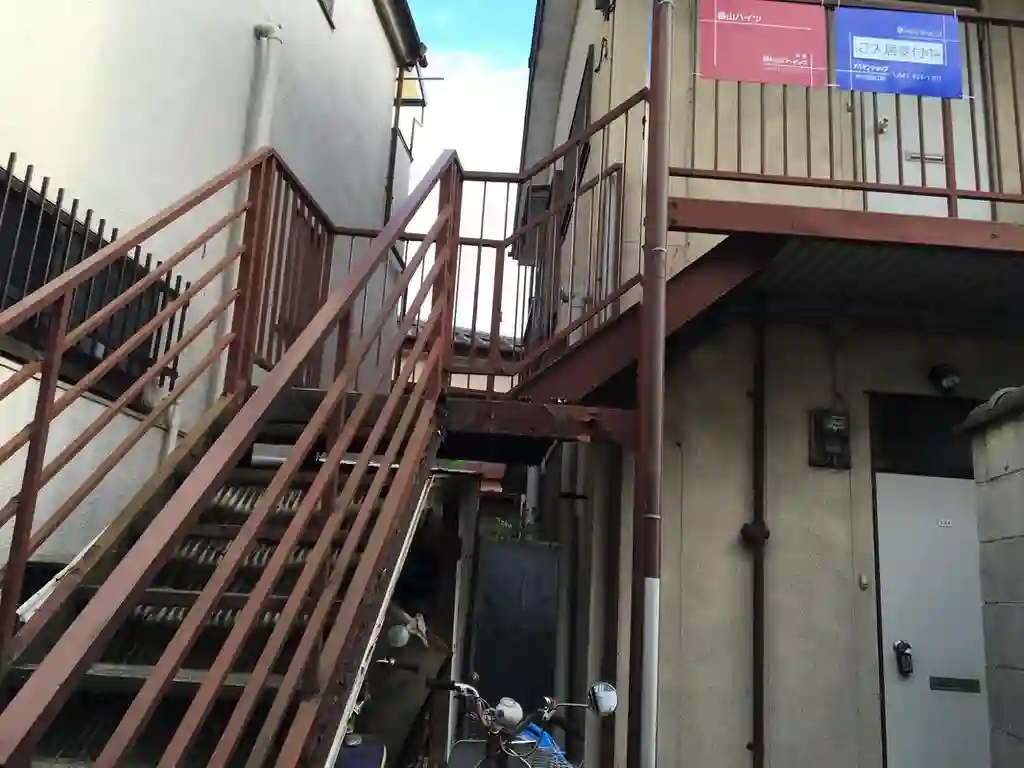春山ハイツ 外観