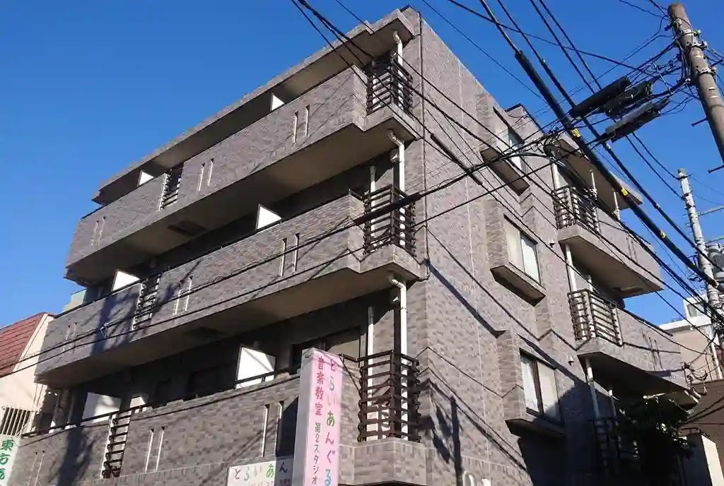 パインセレブ 外観