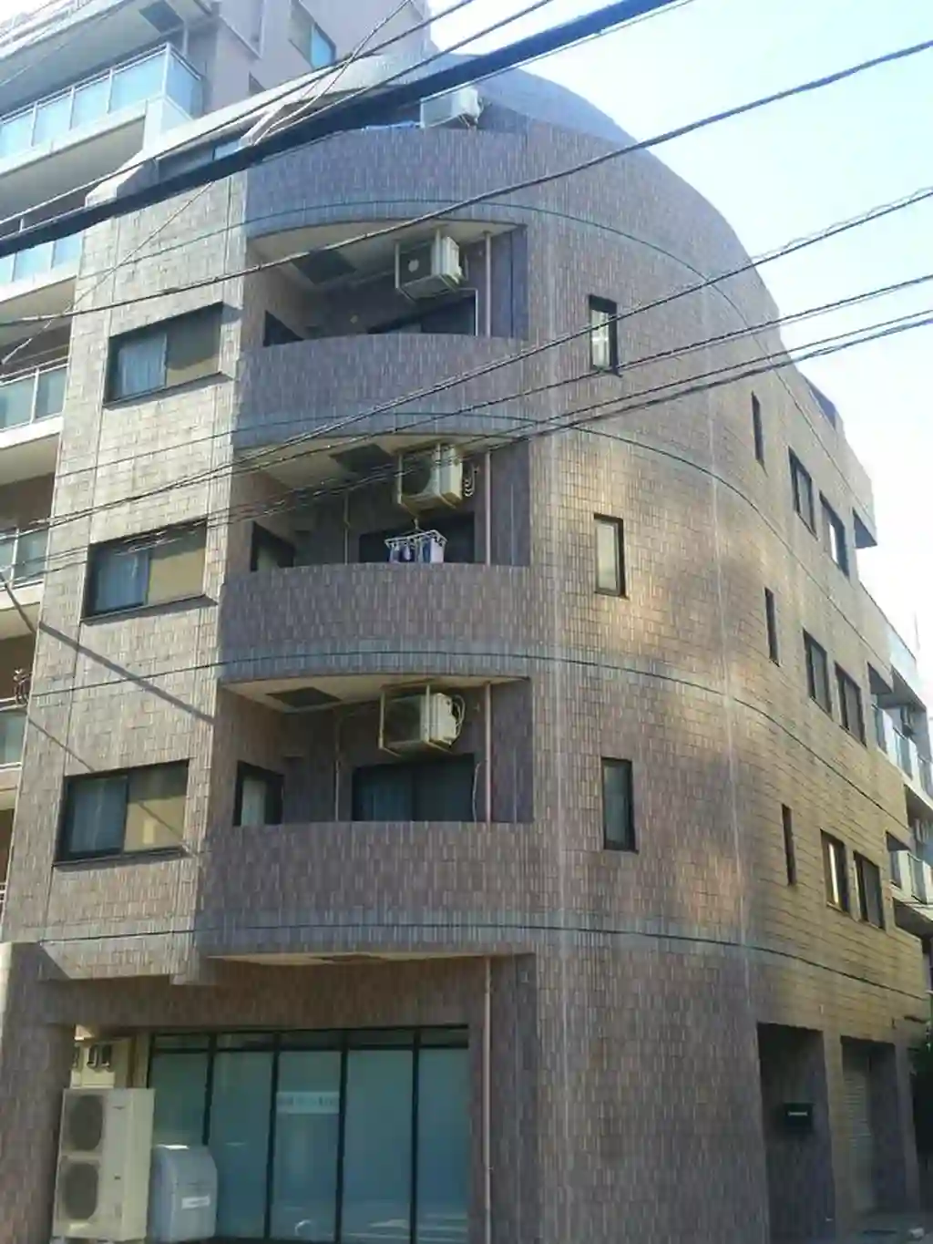 テルジデント3 外観
