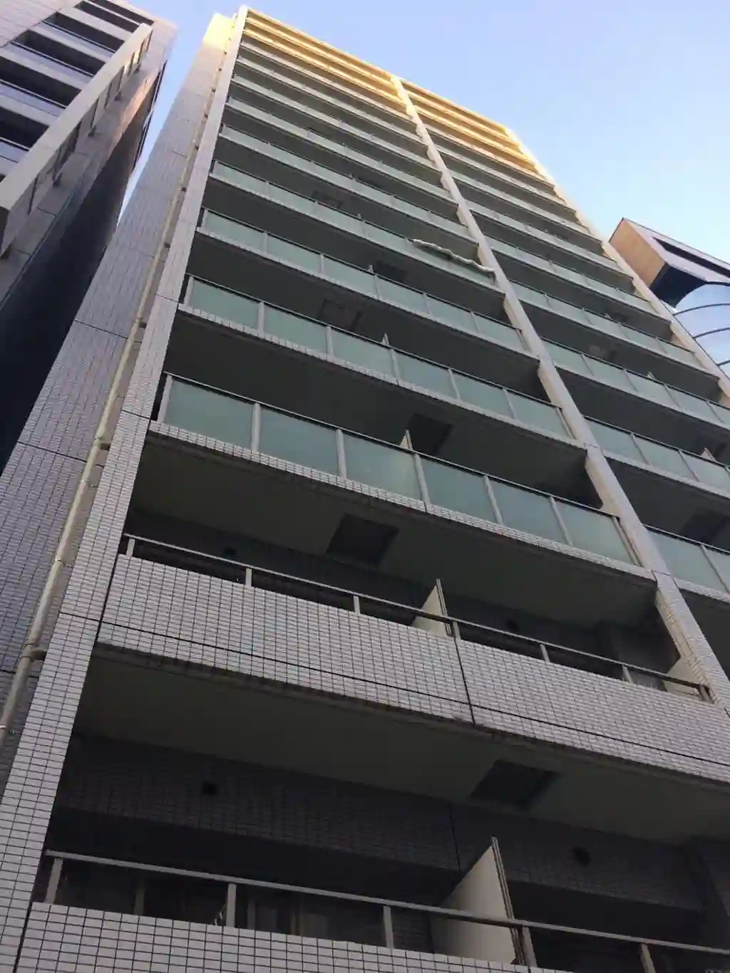 コンフォリア新宿御苑1 外観