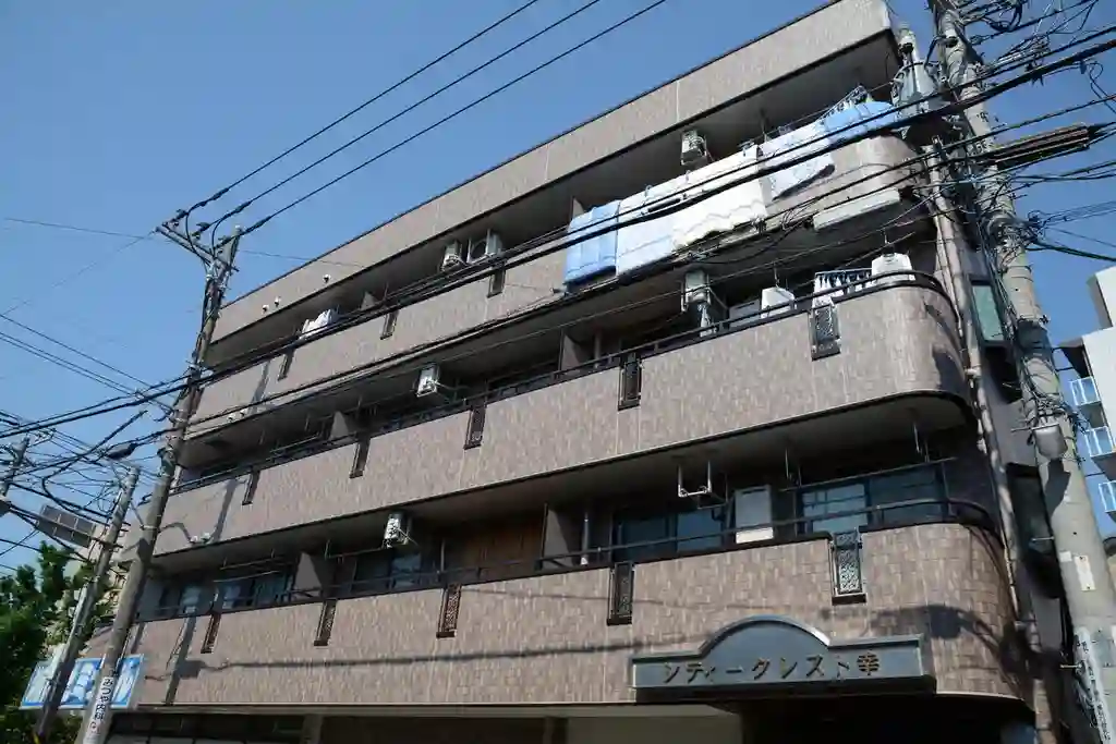シティークレスト幸 外観