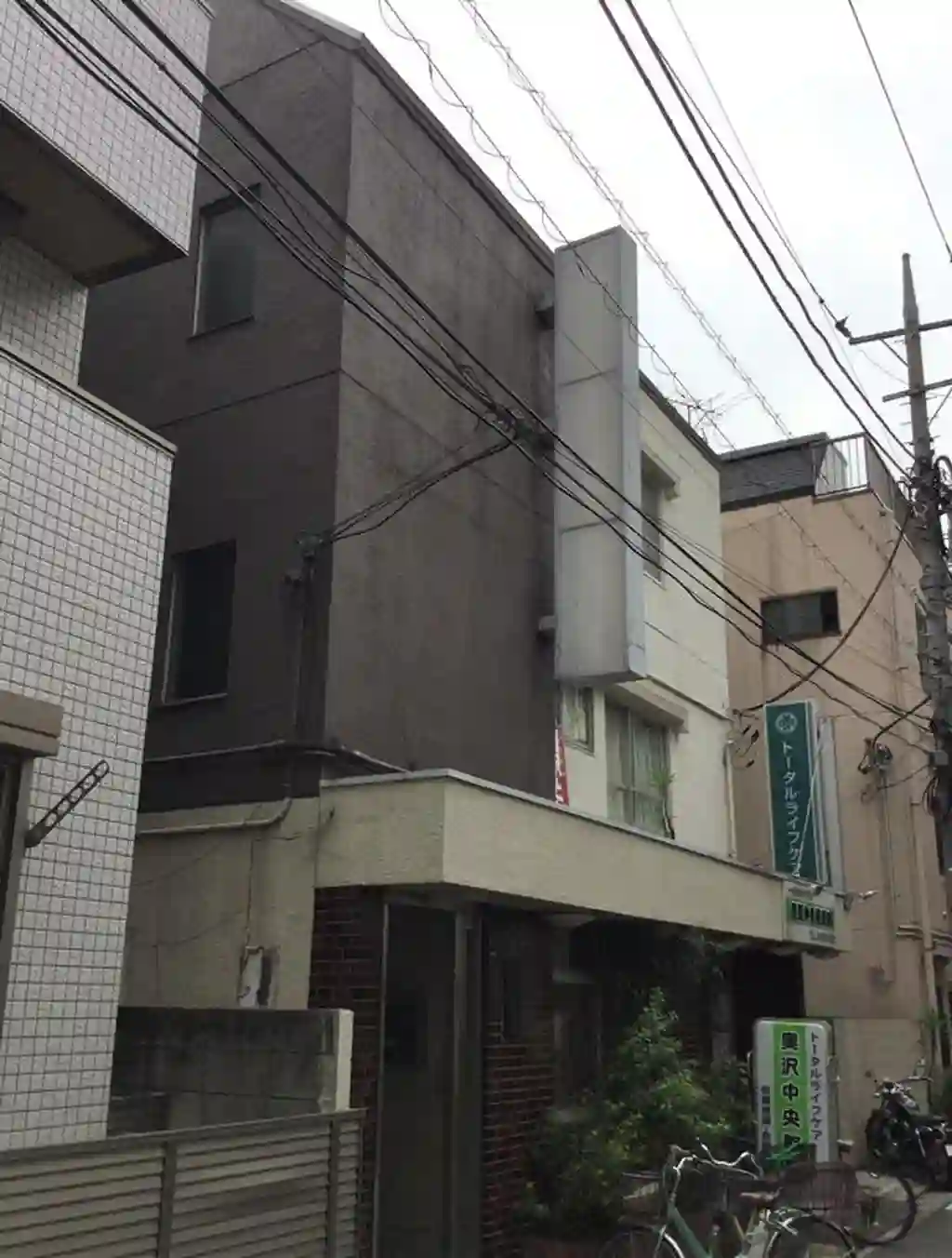 鈴木第一ビル 外観