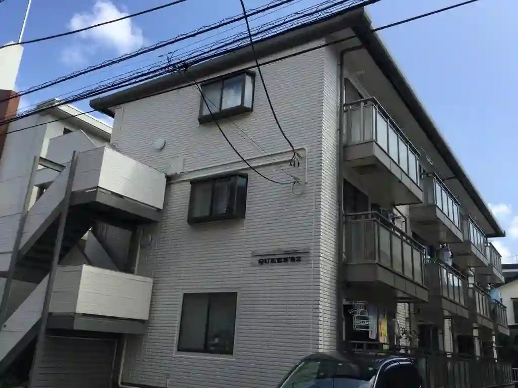 クイーンズ2 外観