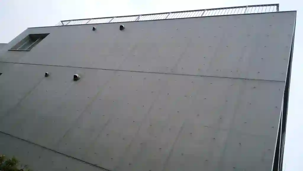 保萬齢 外観
