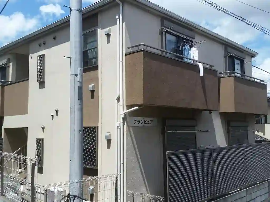グランピュア 外観