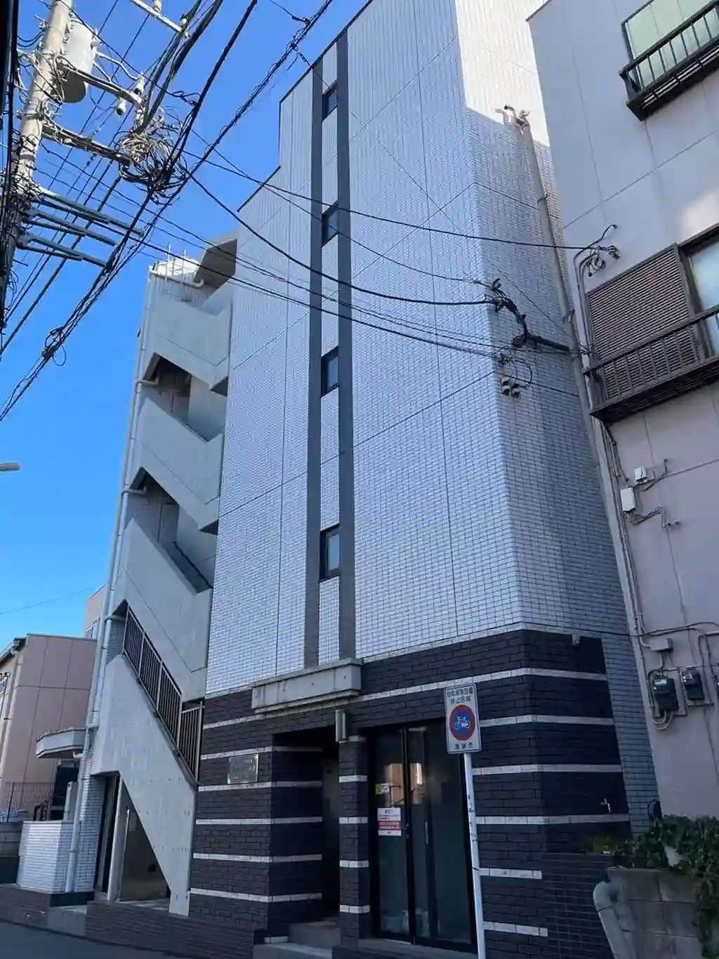 ブリエ・ラクティII 外観