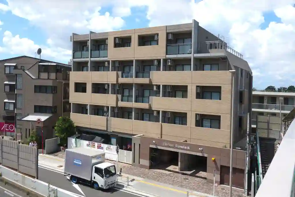 シャルマン溝の口 外観