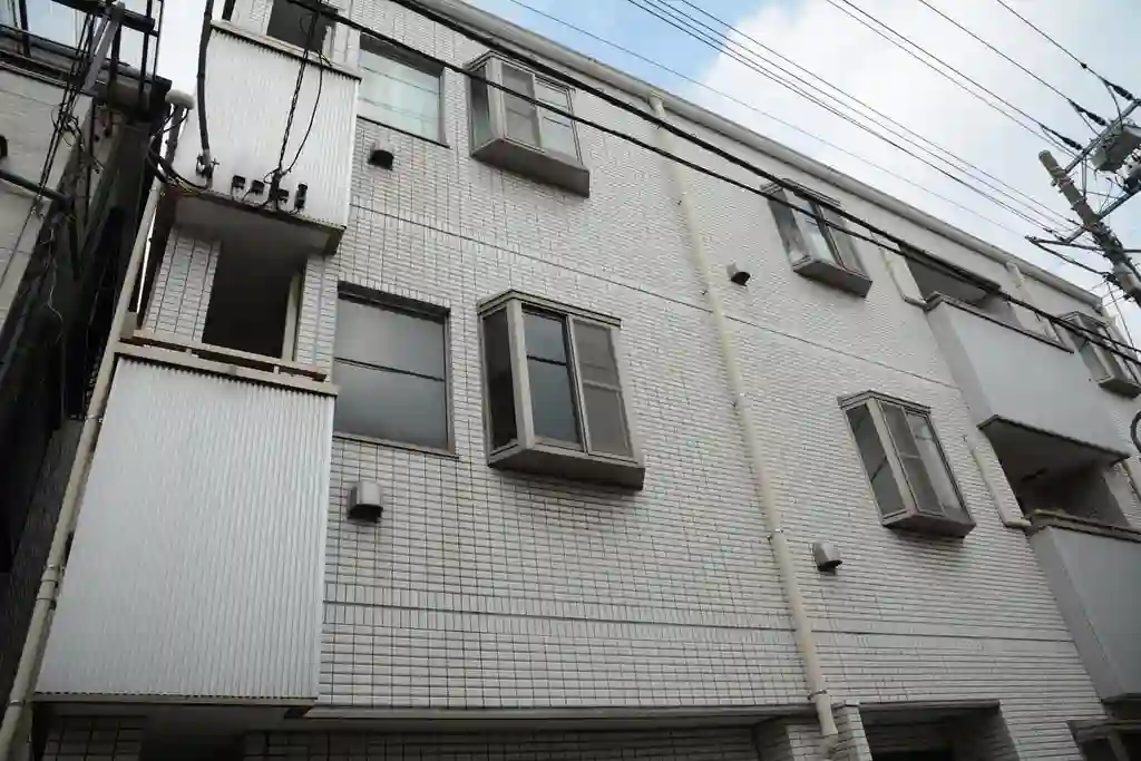 ホワイトコート旭町 外観