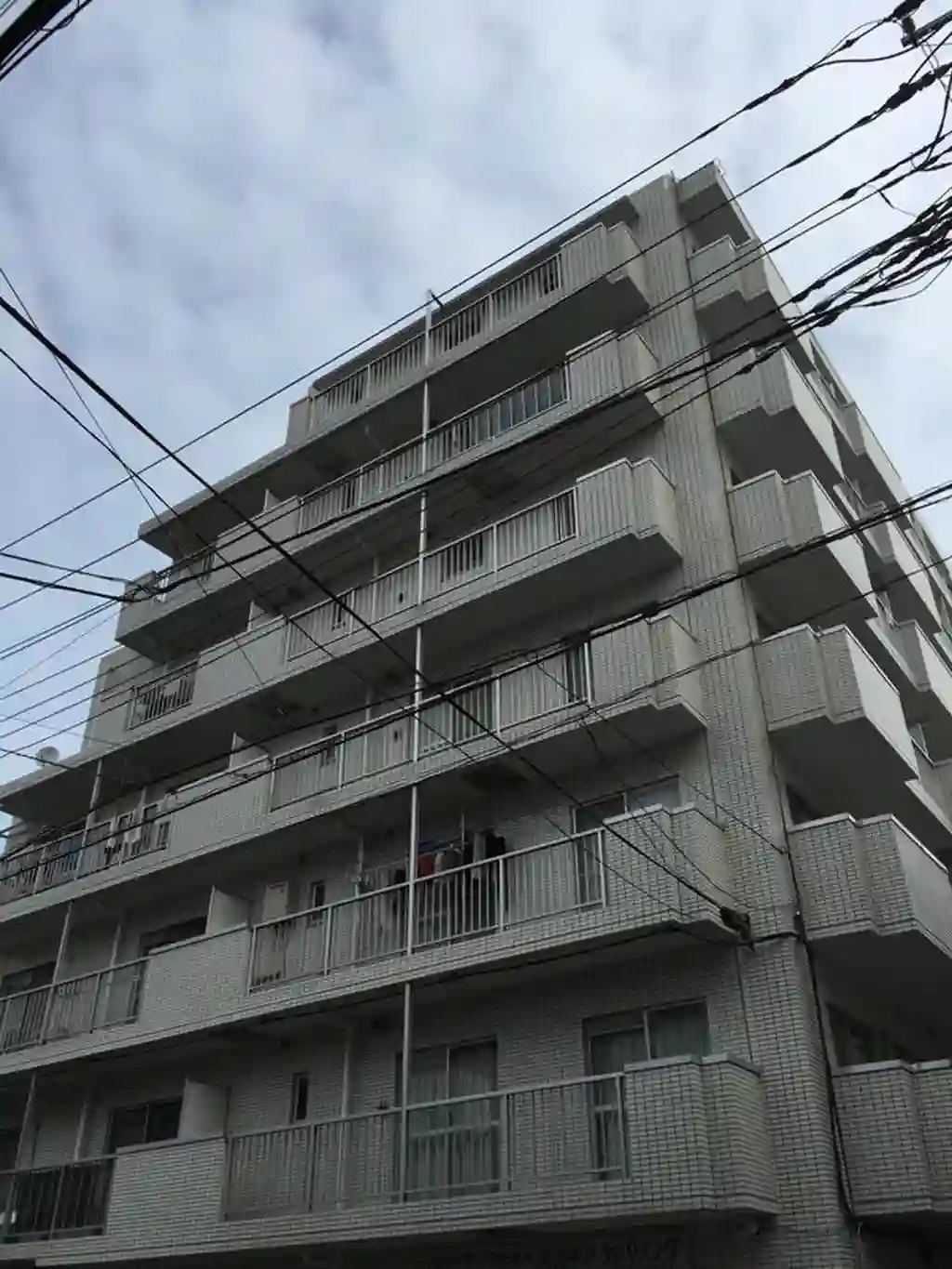 デューク菊川 外観