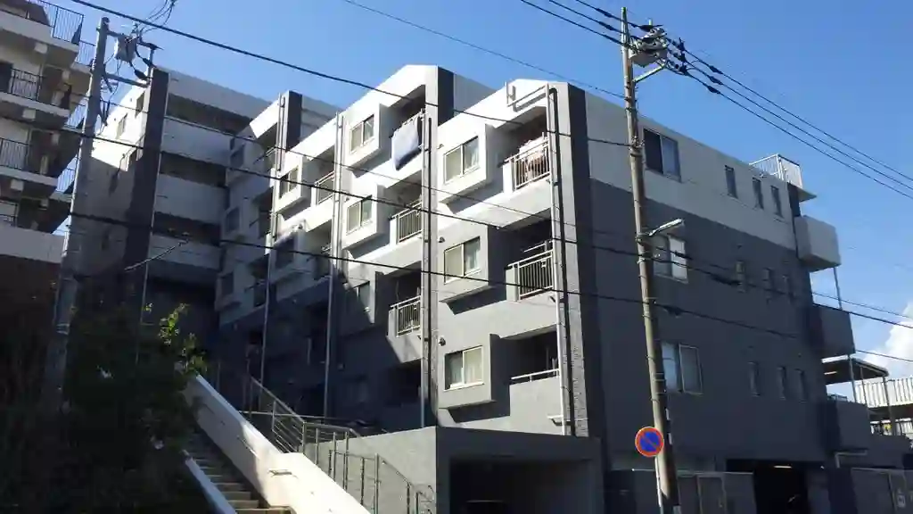 ディルッソ 外観