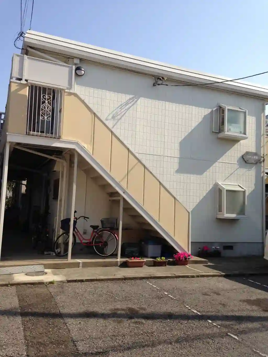 シャトル高沼 外観