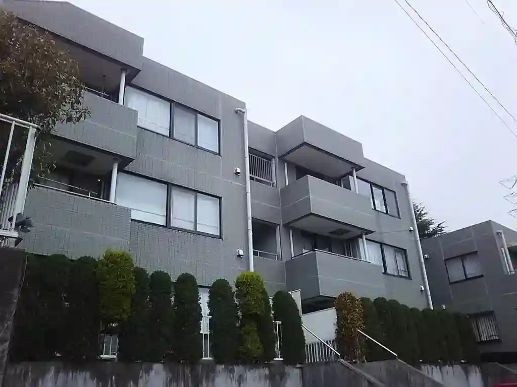 和泉ファミリオD 外観