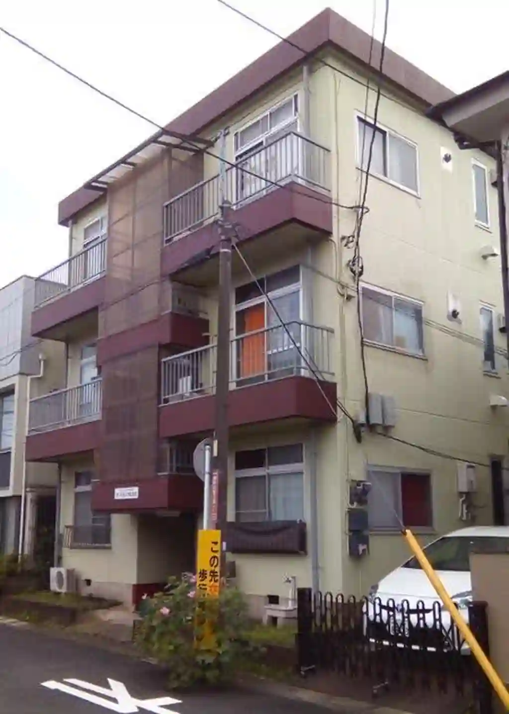 マンションマルカミ 外観
