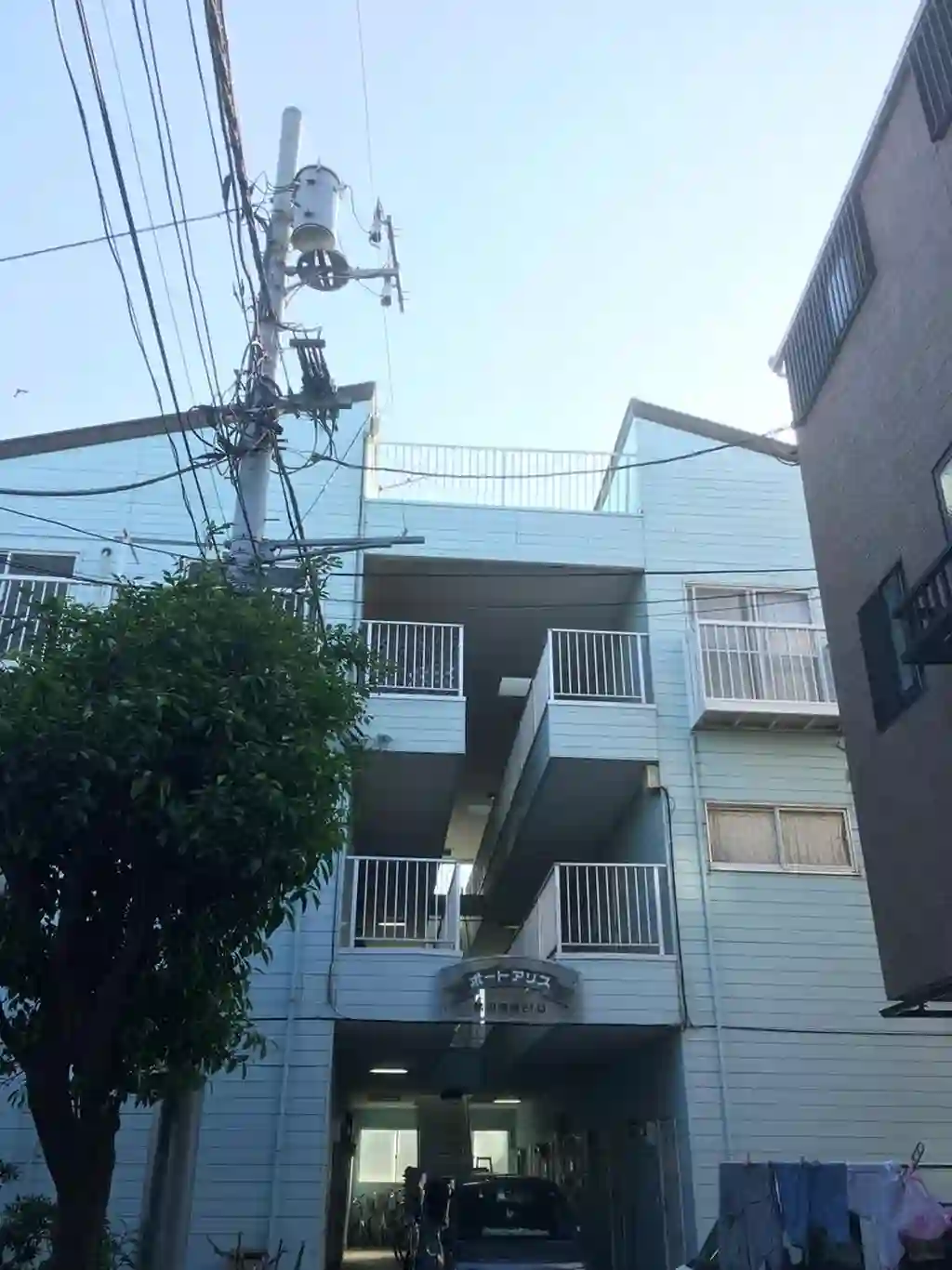 ポートアリス 外観
