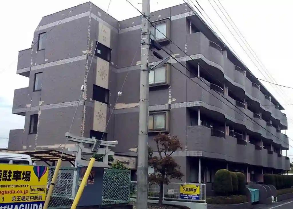 グローサー・ベア 外観