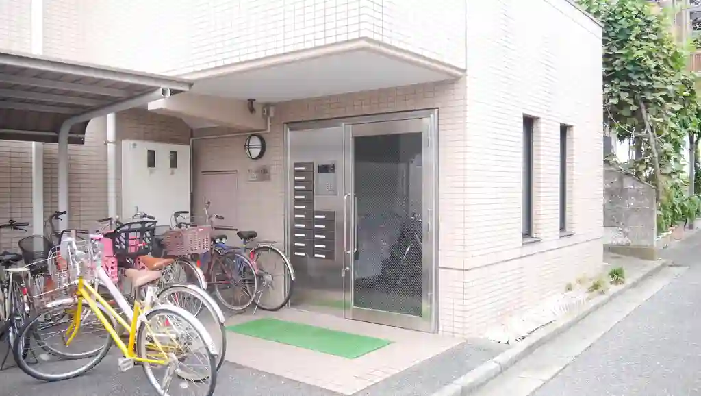 プリンスヴィル国立 外観