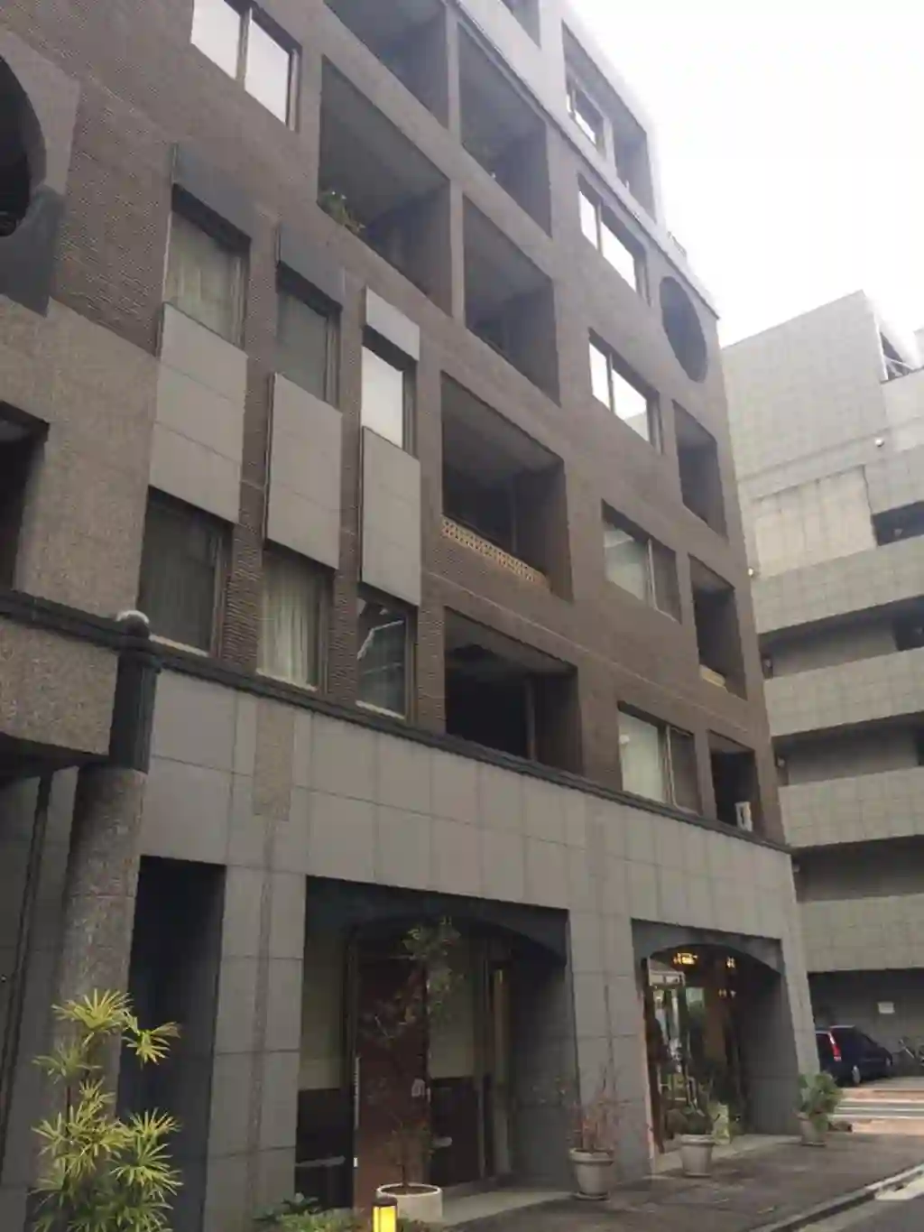 パレスサイド三番町 外観