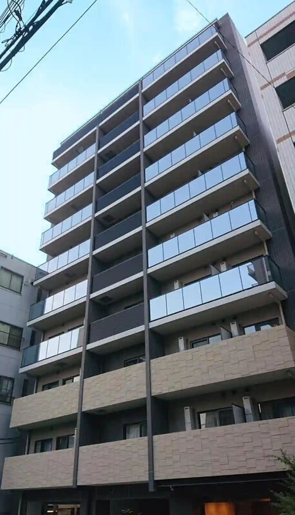 CREVISTA三ノ輪 外観