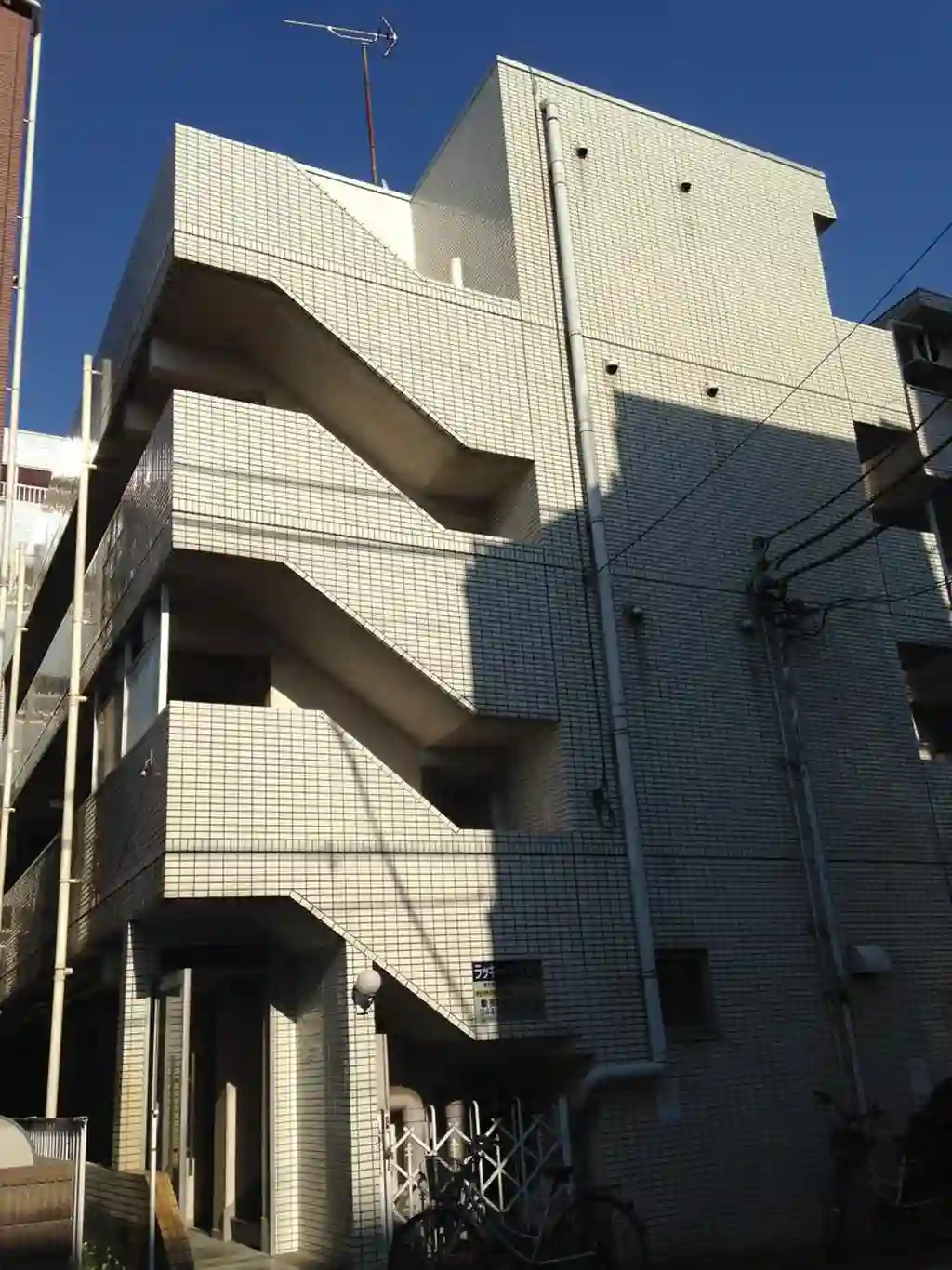 ラッキーハウス安田 外観