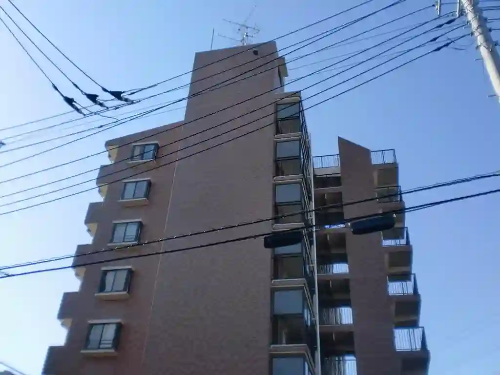 ピュアフィールド白鳥 外観