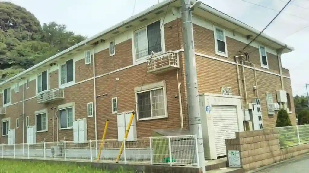 プラシードB 外観