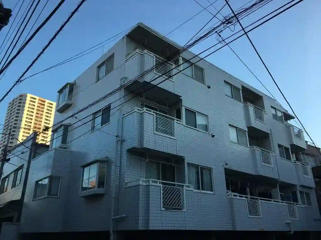 メゾンド生駒 外観