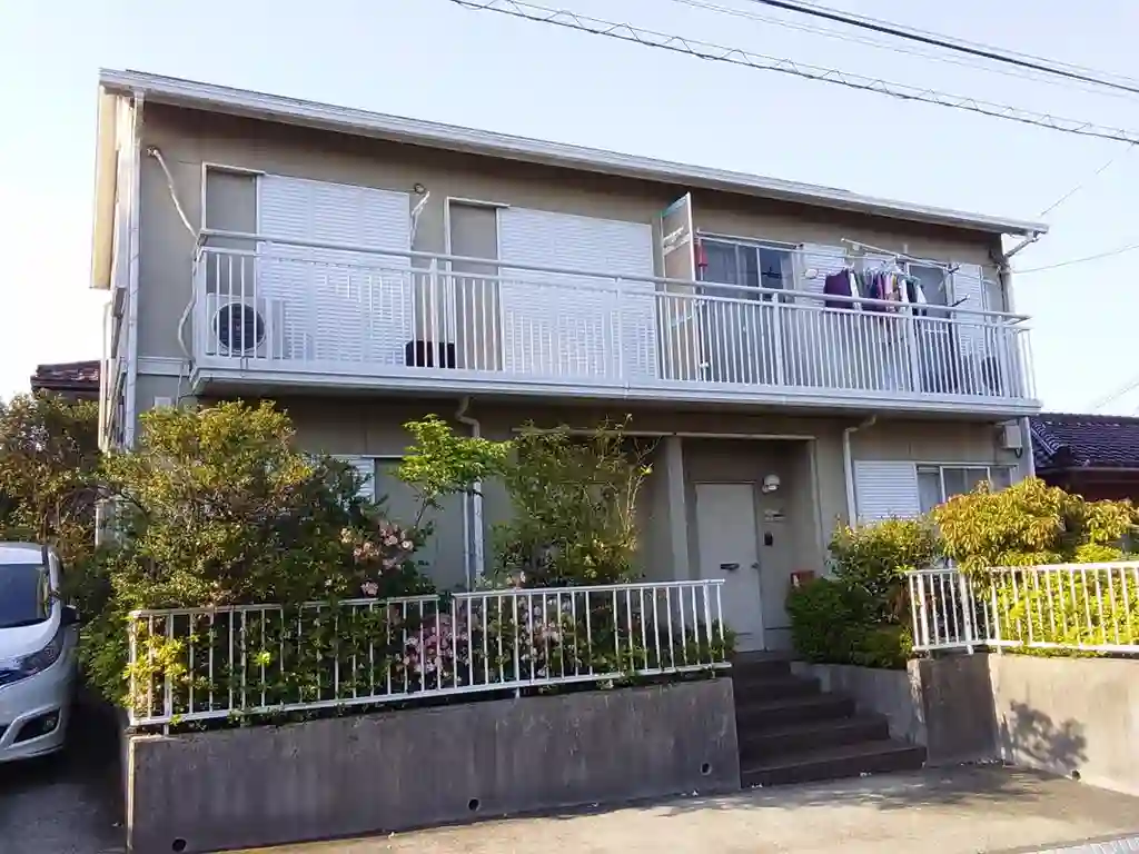 ハイツ綾西 外観